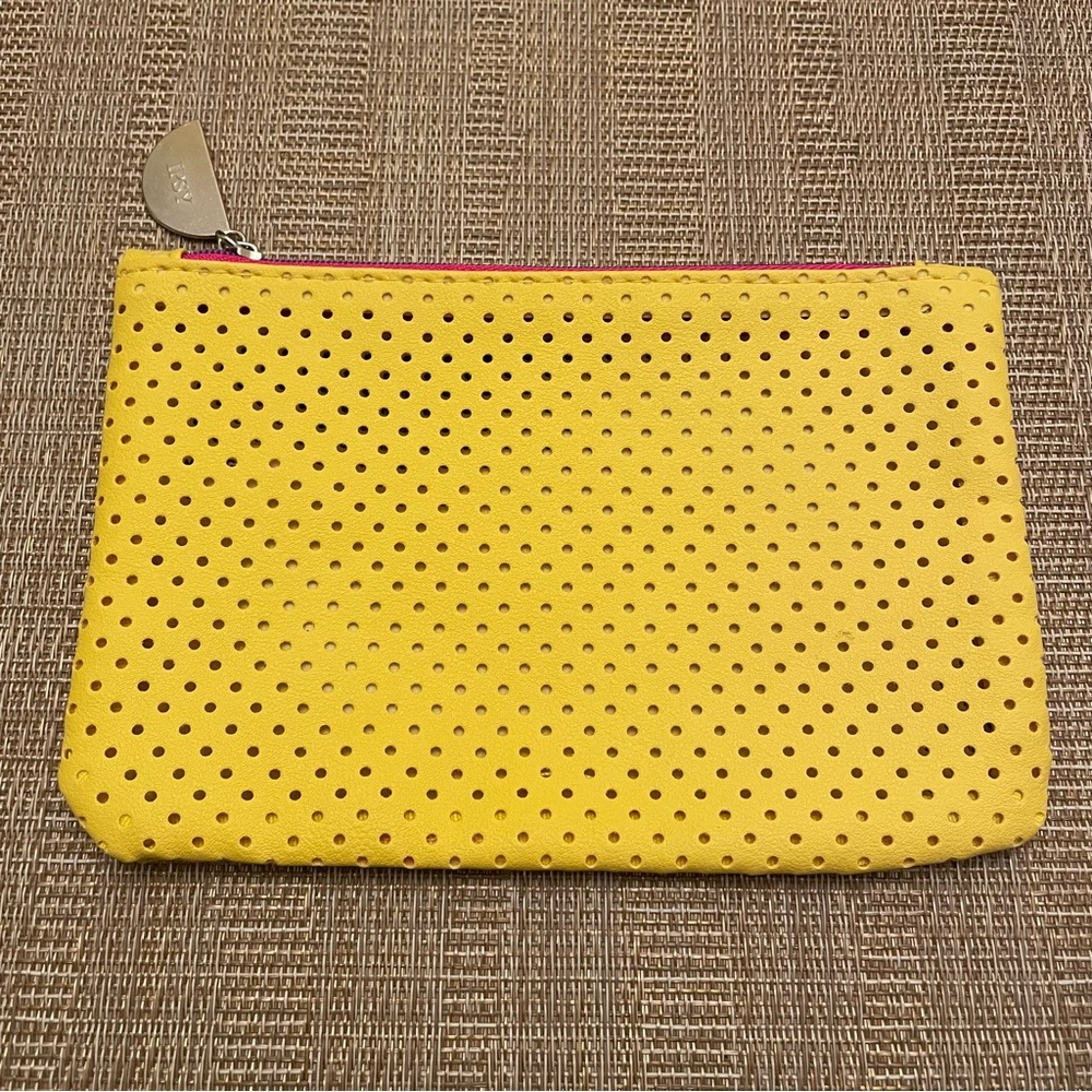 Ipsy Glam Bag~ bag only no contents. NWOT